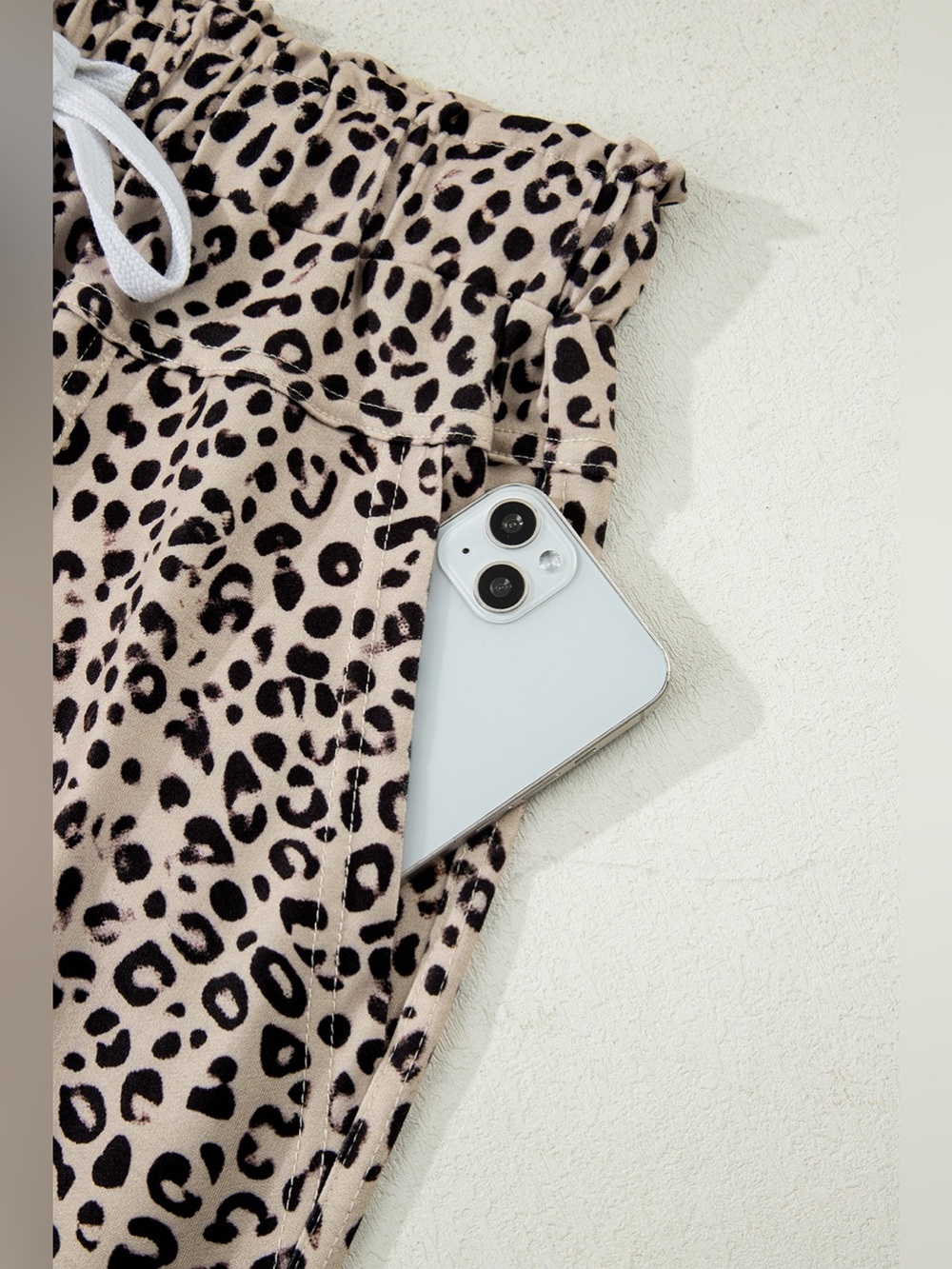 Leopard Print Wide-Leg Pants with Drawstring - Picture 14 of 15